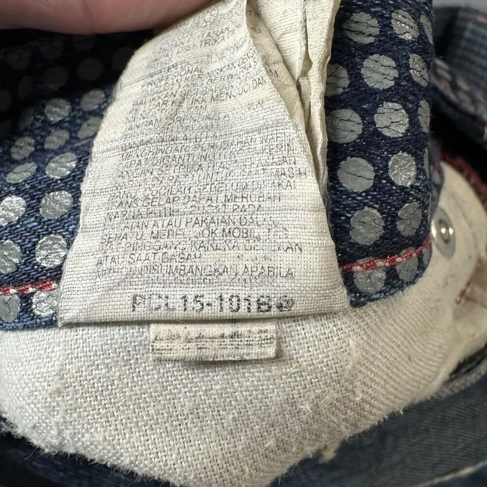 Levi’s Engineered Jeans W32 R111 Tapered Distressed Denim Y2K **UNIQUE - RARE**